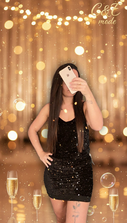 Jupe noire courte unie avec sequins