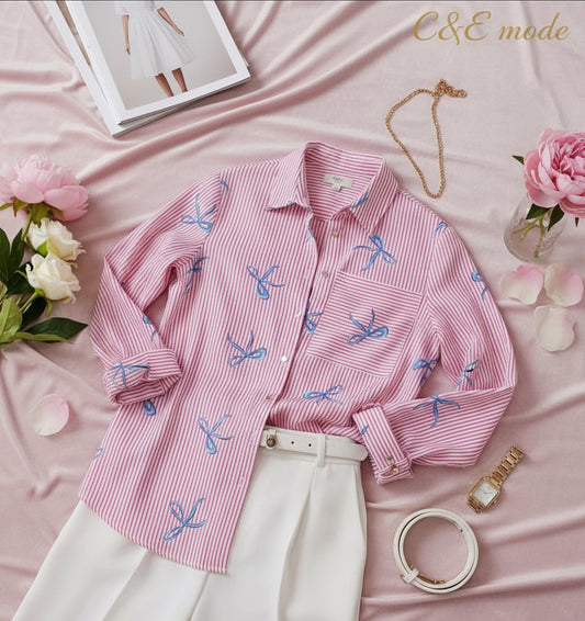 Chemise rose imprimée noeud bleu